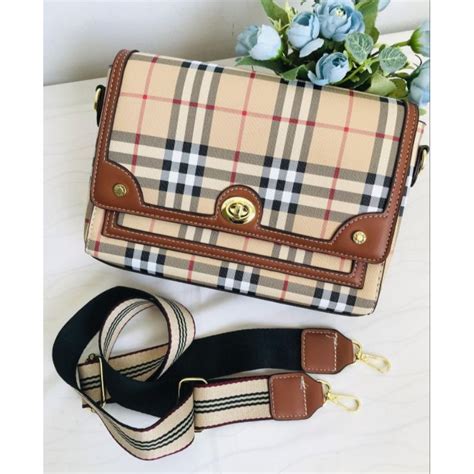 model tas burberry selempang terbaru|burberry tas harga.